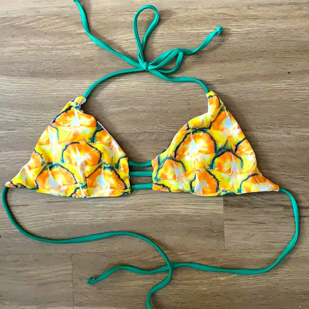 Reversible bikini🍍🍊 - Picture 2 of 7